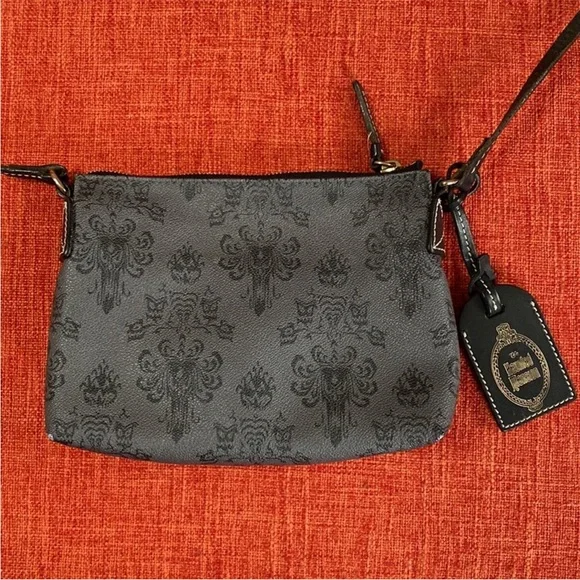 D&B Dooney & Bourke HM Haunted Mansion Wallpaper Print Crossbody - Picture 5 of 16